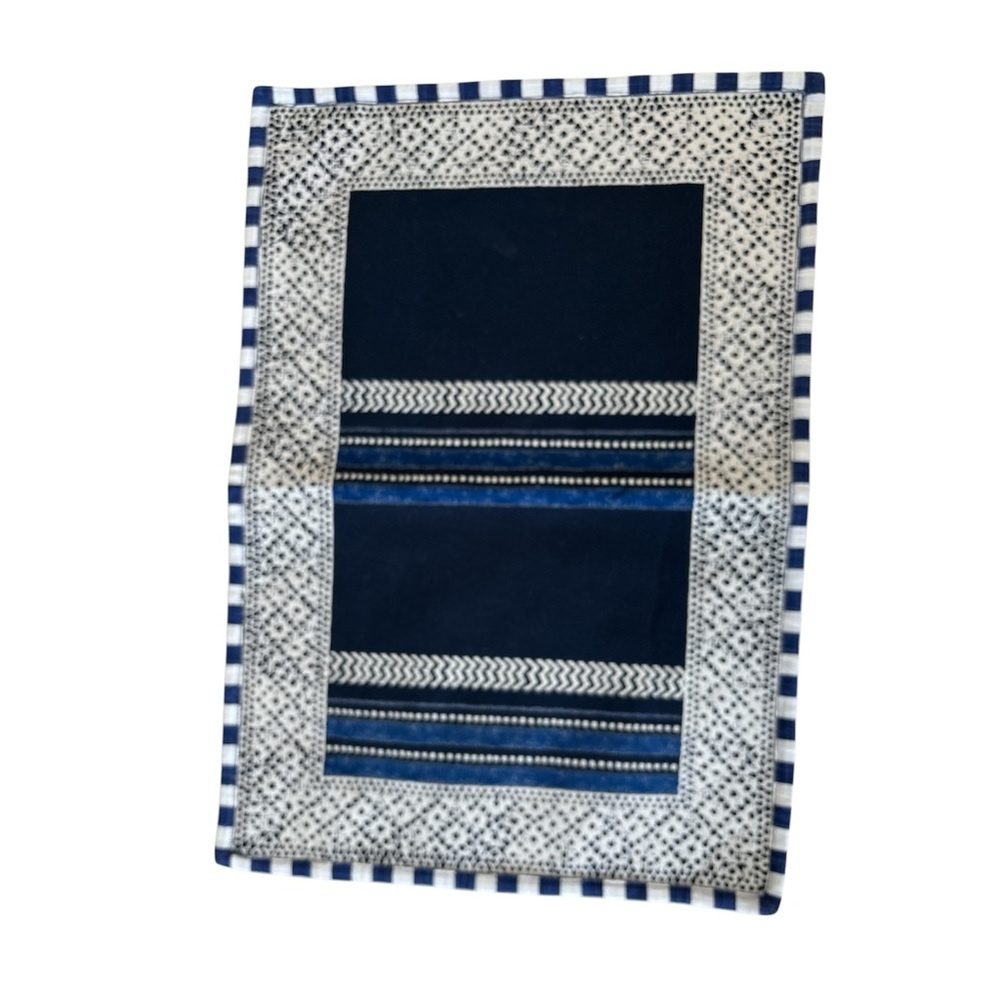 MacKenzie-Childs Indigo Santorini Placemats - Set of 4 - Nautical Coastal - Picture 7 of 9
